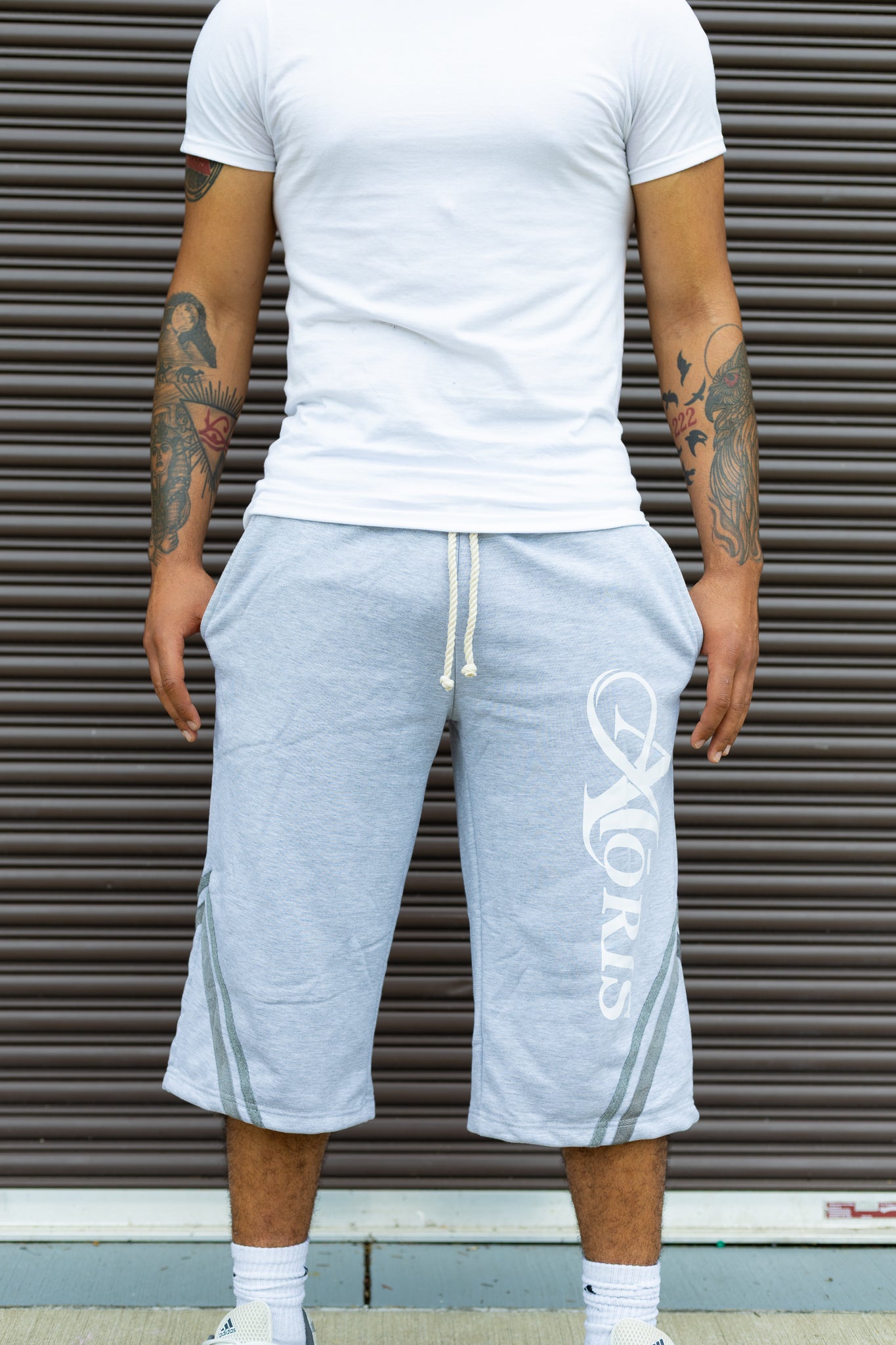 3/4 Shorts - Grey