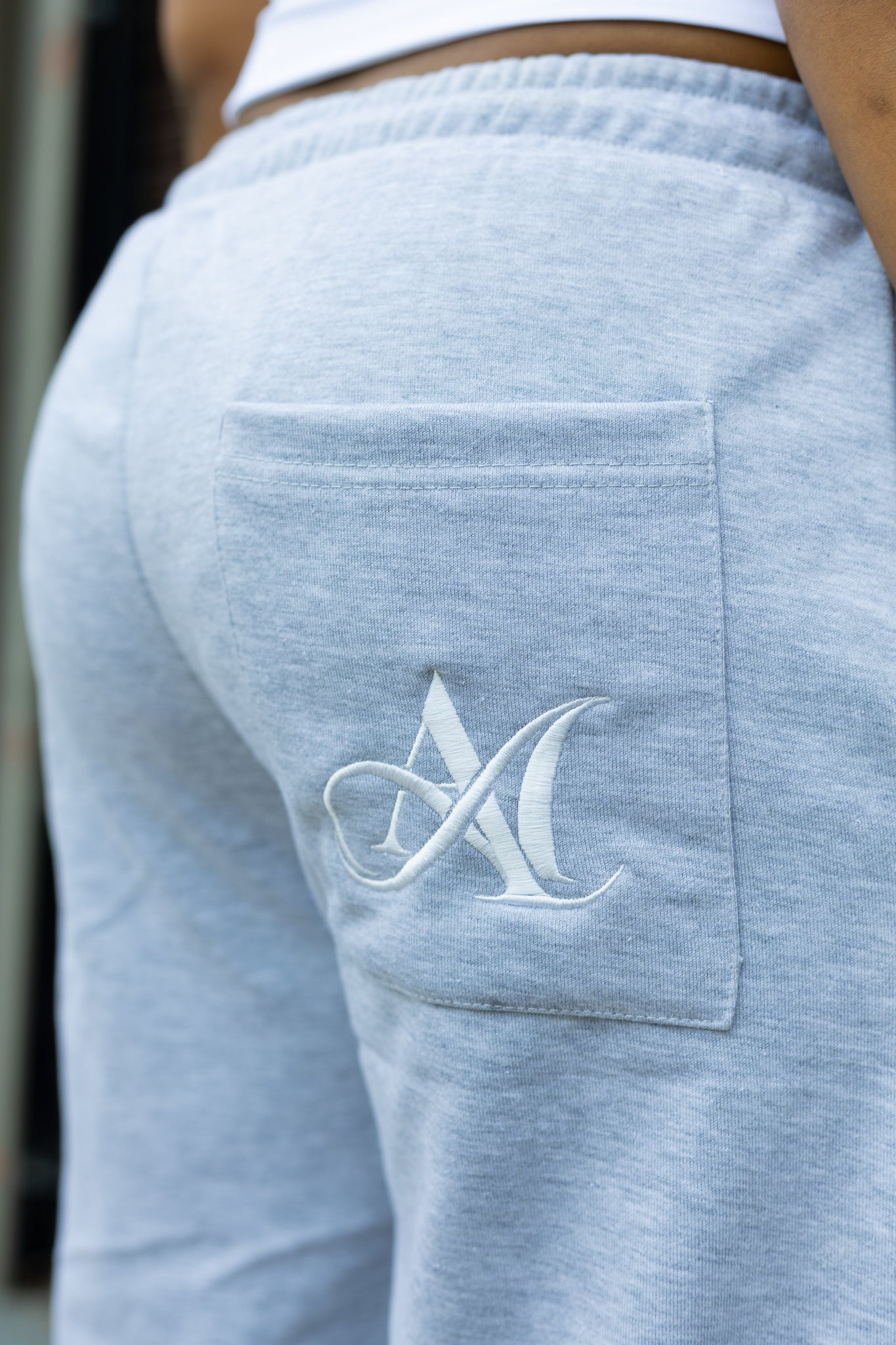 3/4 Shorts - Grey